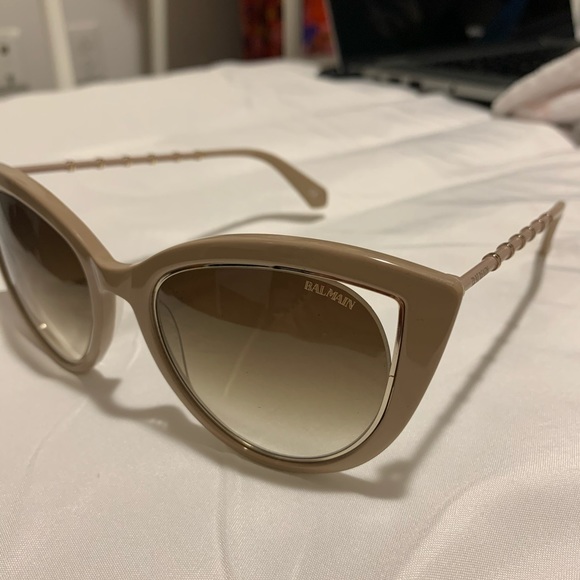 Balmain BL2517 beige cat eye sunglasses (ON HOLD) - Picture 7 of 8
